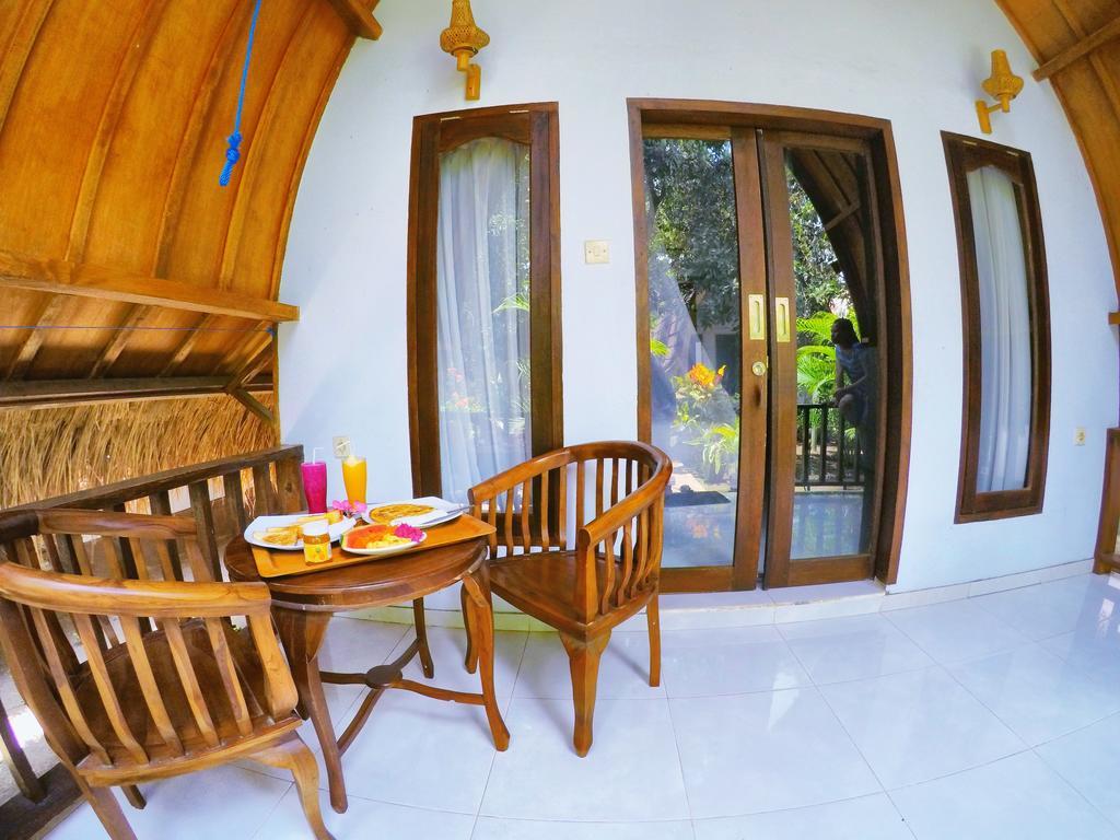 Ina Gili Guesthouse Гілі-Аїр Екстер'єр фото