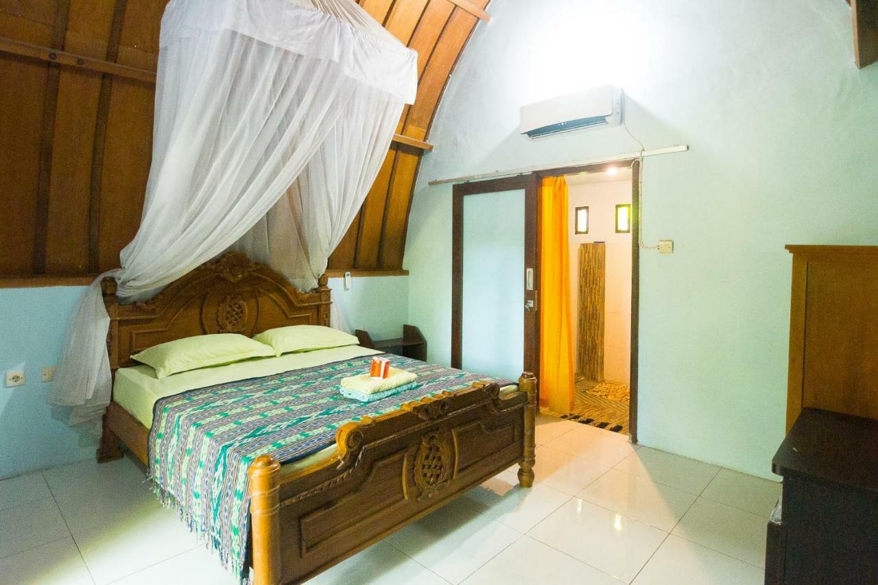 Ina Gili Guesthouse Гілі-Аїр Екстер'єр фото